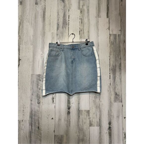 Jean skirt size large - Picture 1 of 6
